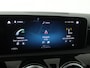 Mercedes-Benz A-klasse 180 Business Solution !(Zonnedak rolt niet op)! | Panoramadak | Trekhaak | Camera | Stoelverwarming | Onderweg-naar-dealer