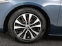 Mercedes-Benz A-klasse 180 Business Solution !(Zonnedak rolt niet op)! | Panoramadak | Trekhaak | Camera | Stoelverwarming | Onderweg-naar-dealer