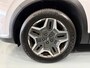 Hyundai Santa Fe 1.6 T-GDI PHEV Comfort Smart Sky 265 PK / Lederen interieur / Elektrische stoelen / Navigatie full map / etc…