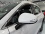 Hyundai Santa Fe 1.6 T-GDI PHEV Comfort Smart Sky 265 PK / Lederen interieur / Elektrische stoelen / Navigatie full map / etc…