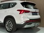 Hyundai Santa Fe 1.6 T-GDI PHEV Comfort Smart Sky 265 PK / Lederen interieur / Elektrische stoelen / Navigatie full map / etc…