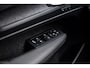 Volvo EX40 Single Motor Extended Range 82 kWh Plus Black Edition Europa | Warmtepomp | Harman Kardon Audio | Achteruitrijcamera | Parkeersensoren | Keyless Entry | Elektrische Achterklep | Elektrisch Verstelbare Voorstoelen | Stoelverwarming voor en achter | Lichtmetalen Velgen 20 inch | Cruise Control Adaptief | BLIS | Google Navigatie | Apple Carplay | Android Auto