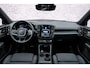 Volvo EX40 Single Motor Extended Range 82 kWh Plus Black Edition Europa | Warmtepomp | Harman Kardon Audio | Achteruitrijcamera | Parkeersensoren | Keyless Entry | Elektrische Achterklep | Elektrisch Verstelbare Voorstoelen | Stoelverwarming voor en achter | Lichtmetalen Velgen 20 inch | Cruise Control Adaptief | BLIS | Google Navigatie | Apple Carplay | Android Auto