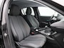 Peugeot 208 1.2 PureTech Allure Pack | Apple Carplay / Android Auto | Achteruitrijcamera | Parkeersensoren | Climate Control |