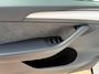 Tesla Model Y Long Range AWD 75 kWh | Elektrisch | 2022 | Panoramadak | Premium Audio | Keyless | Verwarmde Stoelen