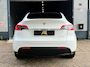 Tesla Model Y Long Range AWD 75 kWh | Elektrisch | 2022 | Panoramadak | Premium Audio | Keyless | Verwarmde Stoelen