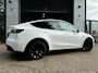Tesla Model Y Long Range AWD 75 kWh | Elektrisch | 2022 | Panoramadak | Premium Audio | Keyless | Verwarmde Stoelen