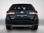 Toyota Auris Touring Sports 1.8 Hybrid Dynamic Ultimate | Panoramadak | Elektrisch verstel/Inklapbare buitenspiegels | 17" Velgen | Navigatie | Climate Control | Cruise Control | Achteruitrijcamera |
