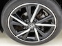Toyota Auris Touring Sports 1.8 Hybrid Dynamic Ultimate | Panoramadak | Elektrisch verstel/Inklapbare buitenspiegels | 17" Velgen | Navigatie | Climate Control | Cruise Control | Achteruitrijcamera |
