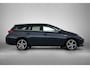 Toyota Auris Touring Sports 1.8 Hybrid Dynamic Ultimate | Panoramadak | Elektrisch verstel/Inklapbare buitenspiegels | 17" Velgen | Navigatie | Climate Control | Cruise Control | Achteruitrijcamera |