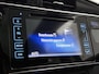 Toyota Auris Touring Sports 1.8 Hybrid Dynamic Ultimate | Panoramadak | Elektrisch verstel/Inklapbare buitenspiegels | 17" Velgen | Navigatie | Climate Control | Cruise Control | Achteruitrijcamera |