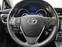 Toyota Auris Touring Sports 1.8 Hybrid Dynamic Ultimate | Panoramadak | Elektrisch verstel/Inklapbare buitenspiegels | 17" Velgen | Navigatie | Climate Control | Cruise Control | Achteruitrijcamera |