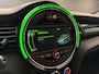 MINI Cooper 5-Deurs 1.5 Chili Serious Business|PANO|KEYLESS|LED|PDC|ACC|STOELV|CAMERA|HUD|HARMAN|SFEER|BLUETOOTH|17INCH|