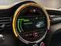 MINI Cooper 5-Deurs 1.5 Chili Serious Business|PANO|KEYLESS|LED|PDC|ACC|STOELV|CAMERA|HUD|HARMAN|SFEER|BLUETOOTH|17INCH|
