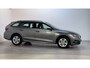 Skoda Octavia Combi 1.0 e-TSI DSG Business Edition Trekhaak Navigatie Parkeersensoren App-Connect DAB+