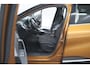 Renault Captur TCe 130 EDC Intens | Trekhaak | Adaptieve Cruise Control | Camera | Navigatie
