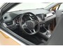 Renault Captur TCe 130 EDC Intens | Trekhaak | Adaptieve Cruise Control | Camera | Navigatie