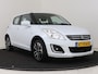 Suzuki Swift 1.2 Style EASSS | Dealer onderhouden | Cruise Control | Airco | Velgen | Elektrische ramen Voor+achter | Elektrisch verstelbare buitenspiegels |