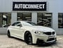 BMW M4 4-SERIE. SCHUIFDAK, HARMAN/KARDON, VOL OPTIES.