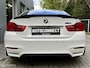 BMW M4 4-SERIE. SCHUIFDAK, HARMAN/KARDON, VOL OPTIES.