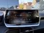 Peugeot 208 1.2 Active | Trekhaak | Touch Screen met Apple Carplay | Navigatie via Telefoon | Airconditioning | Cruise-Control | Parkeersensoren | Stuurwielbediening |