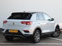 Volkswagen T-Roc 1.5 TSI Sport | Trekhaak | Achteruitrijcamera | Apple carplay / Android auto | Climate control | Digitale instrumentenpaneel |