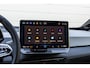 Volkswagen ID.3 204pk Pro Limited Edition 59 kWh | Panoramadak | Stuenhaak | Interieur Pakket