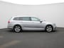 Volkswagen Passat Variant 1.5 TSI R-Line Business + | Wordt Verwacht | Automaat | Apple Carplay / Android Auto | Panoramadak | Achteruitrijcamera | Parkeersensoren | Stoelverwarming |