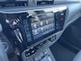 Toyota Auris 1.8 Hybrid Black Edition | Cruise control | Licht metalen velgen | Bluetooth | Parkeercamera |