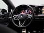 Volkswagen Golf 1.5 TSI R-Line | Wordt Verwacht | Apple Carplay / Android Auto | Parkeersensoren | Sfeerverlichting |