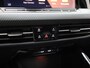 Volkswagen Golf 1.5 TSI R-Line | Wordt Verwacht | Apple Carplay / Android Auto | Parkeersensoren | Sfeerverlichting |