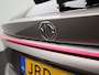 MG MG HS PHEV 1.5 Luxury | Leder | Apple Carplay/Android Auto | Stoelverwarming | Camera | Adaptieve Cruise Control |