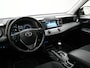 Toyota RAV4 2.5 Hybrid Dynamic | Parkeersensoren V+A | Blindspot | Navigatie |
