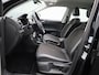 Volkswagen T-Cross 1.0 TSI Style 110 PK| Dealeronderhouden | Navigatie | Parkeersensoren | 17 Inch Velgen | Digitale Cockpit | Buitenspiegels Elektrisch Inklapbaar