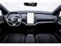 Volvo EX30 P5 Long Range Plus Europa 69 kWh | Getint Glas | Adaptieve Cruise Control | Harman Kardon Audio | Elektr. Achterklep | Elektr. Stoelen | Parkeercamera | Black Interieur |