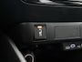 Toyota Yaris 1.5 Hybrid 130 Executive | BTW voertuig | Dealer onderhouden | Dodehoek detectie | Stoel+stuurverwarming | Parkeersensoren voor+achter | Achteruitrijcamera | Navigatie | Apple CarPlay/Android Auto |