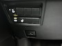 Toyota Yaris 1.5 Hybrid 130 Executive | BTW voertuig | Dealer onderhouden | Dodehoek detectie | Stoel+stuurverwarming | Parkeersensoren voor+achter | Achteruitrijcamera | Navigatie | Apple CarPlay/Android Auto |