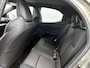 Toyota Yaris 1.5 Hybrid 130 Executive | BTW voertuig | Dealer onderhouden | Dodehoek detectie | Stoel+stuurverwarming | Parkeersensoren voor+achter | Achteruitrijcamera | Navigatie | Apple CarPlay/Android Auto |