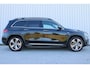 Mercedes-Benz GLB 200 Premium Edition 1 | Incl. 12 maanden garantie | AMG Line | Stoelverwarming | Trekhaak | Elektrische kofferbakklep | Achteruitrijcamera | Keyless entry/start | Sfeerverlichting | Cruise controle | Lane assist | Climate controle | DAB | Lederen bekleding | Origineel NL Auto | NAP |