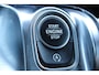 Mercedes-Benz GLB 200 Premium Edition 1 | Incl. 12 maanden garantie | AMG Line | Stoelverwarming | Trekhaak | Elektrische kofferbakklep | Achteruitrijcamera | Keyless entry/start | Sfeerverlichting | Cruise controle | Lane assist | Climate controle | DAB | Lederen bekleding | Origineel NL Auto | NAP |