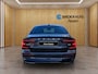 Volvo S60 2.0 B4 Plus Dark | Trekhaak | Stoel + Stuur Verwarming | Camera | Keyless Start / Entry | DAB |