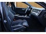 Volvo S60 2.0 B4 Plus Dark | Trekhaak | Stoel + Stuur Verwarming | Camera | Keyless Start / Entry | DAB |