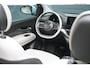 Fiat 500e Cabrio La Prima by Bocelli 42 kWh | SoH 94,9% | Navigatie | Carplay | Camera | Stoelverwarming | JBL | Parkeersensoren