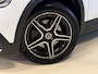 Mercedes-Benz GLB 200 Business Solution AMG | 7-Zits | Pano | Camera | Sfeerverlichting