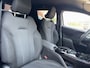 Toyota Urban Cruiser Dynamic 61 kWh STOEL/STUURVERWARMING BLIND-SPOT KEYLESS WARMTEPOMP CAMERA PARK-SENSOREN NAVI CAMERA APPLE/ANDROID