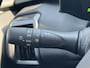 Toyota Urban Cruiser Dynamic 61 kWh STOEL/STUURVERWARMING BLIND-SPOT KEYLESS WARMTEPOMP CAMERA PARK-SENSOREN NAVI CAMERA APPLE/ANDROID