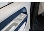Volkswagen ID. Buzz Pro 5 pers Intro 77kWh | Trekhaak | Elektrische Stoelverstelling & Geheugen | Adaptive Cruise | Camera | Climate Controle | Navigatie |