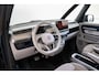 Volkswagen ID. Buzz Pro 5 pers Intro 77kWh | Trekhaak | Elektrische Stoelverstelling & Geheugen | Adaptive Cruise | Camera | Climate Controle | Navigatie |