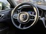 Volvo XC60 T6 350PK AWD Ultra Black Edition | Facelift | Schuif/kantel dak | H & K Audio | BLIS | 360 Camera |