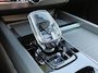 Volvo XC60 T6 350PK AWD Ultra Black Edition | Facelift | Schuif/kantel dak | H & K Audio | BLIS | 360 Camera |